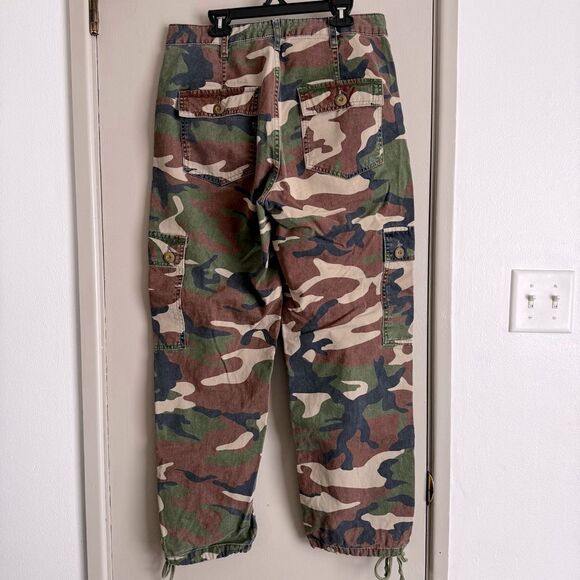Urban Outfitters Authentic Camo Cargo Pants 8 Ankle Ties Pockets Grunge - Picture 4 of 8